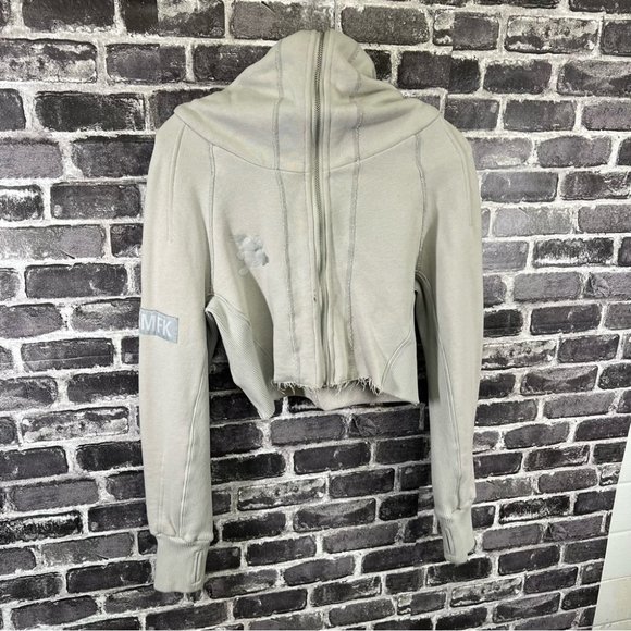 Looney Tunes X SMFK Collaboration Cropped raw hem Hoodie - Picture 1 of 7